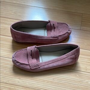 White Mountain Pink Flats Moccasin-Style Loafers